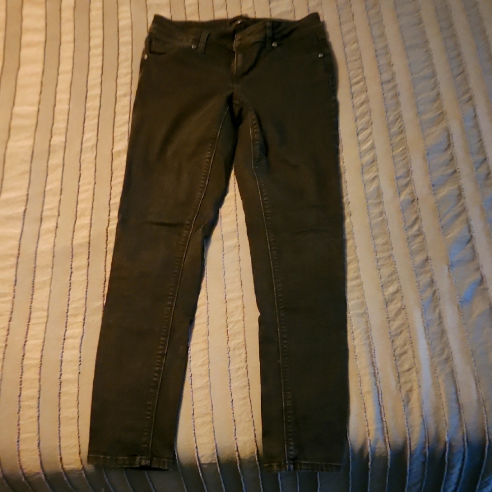 Black Skinny Jeans